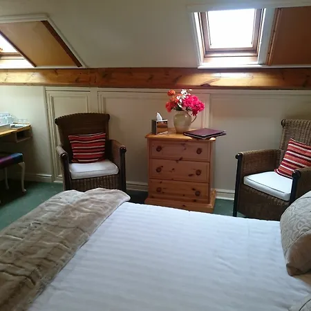 The Lansbury - Pensionat 3*