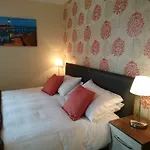 The Lansbury - 3*
