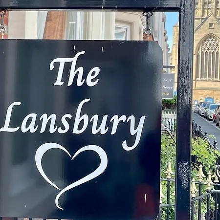 The Lansbury - 3*