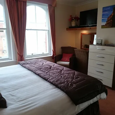 The Lansbury - 3* Whitby