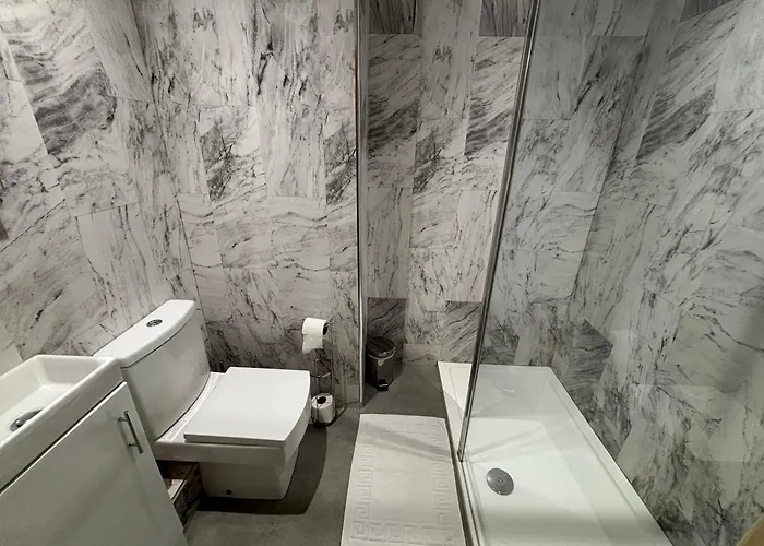 The Lansbury - Guest house Whitby