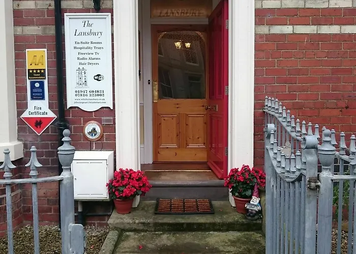 The Lansbury - 惠特比