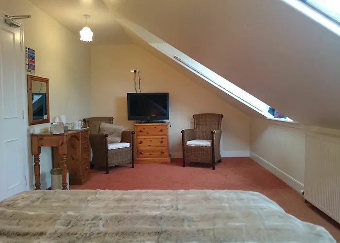 The Lansbury - Guest house