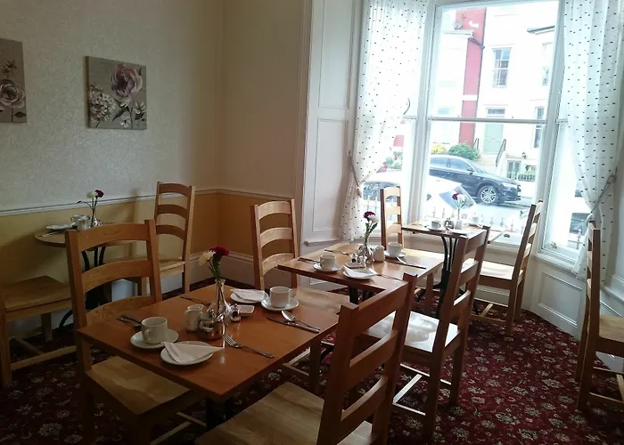 Guest house The Lansbury - 3*