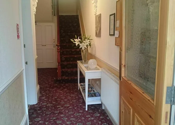 The Lansbury - Guest house